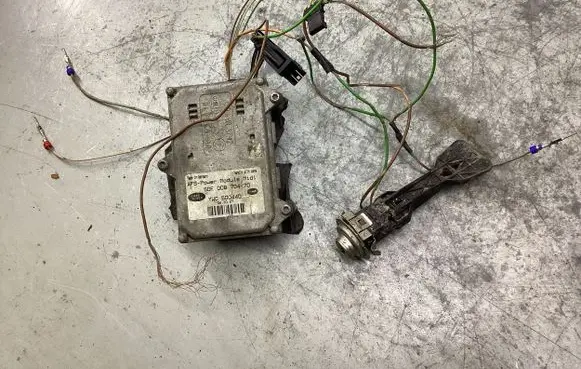 Land Rover Range Rover Sport L320 Xenon control unit/module YWC500440 5DF00870470