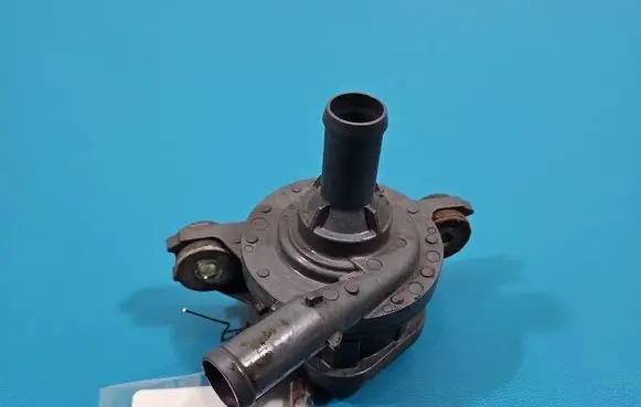 Lexus NX Electric auxiliary coolant/water pump 161B036010 IMPRK1524975