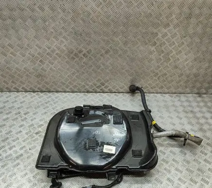 Maserati Ghibli AdBlue liquid reservoir 670105281 0444040006