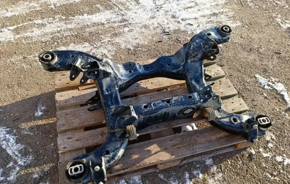 Ford Explorer VI Rear axle beam LB5C.5B564.AA