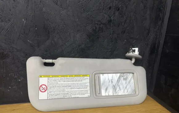 Toyota Auris 150 Sun visor 74310