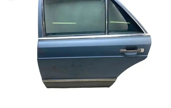 Mercedes-Benz S W126 Rear door 123456