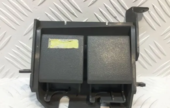 Ford Ranger Engine bonnet (hood) release handle UR79-64275