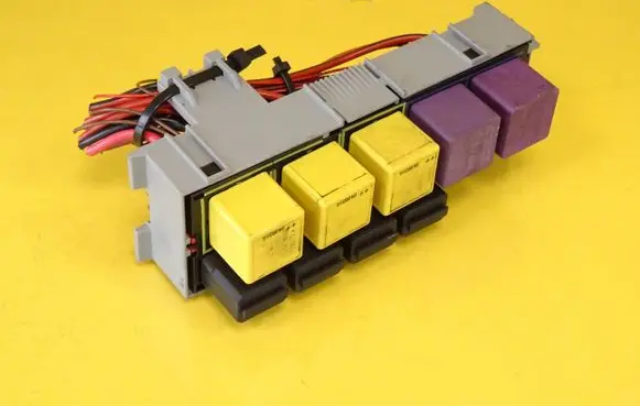 Fuse box set