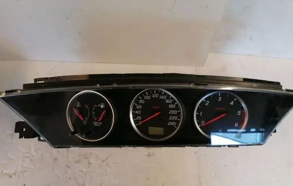 Nissan Primera Speedometer (instrument cluster) BV014