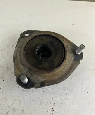 Toyota RAV 4 (XA20) Front upper strut mount 
