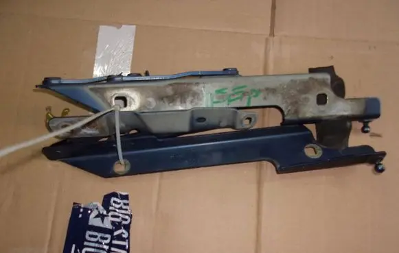Citroen C8 Engine bonnet/hood hinges