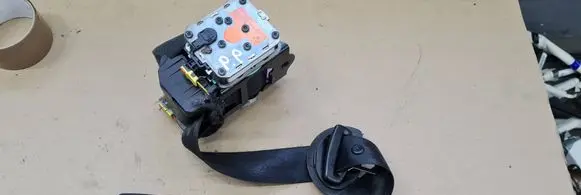 Audi A5 Sportback 8TA Front seatbelt 8T8857706C 270213