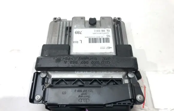 Audi A4 S4 B8 8K Engine control unit/module ECU 03L906019C