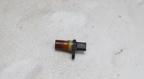 Volkswagen Atlas Cross Sport Crankshaft position sensor 06K906433B