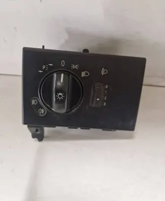 Mercedes-Benz Vito Viano W639 Light switch A6399050000
