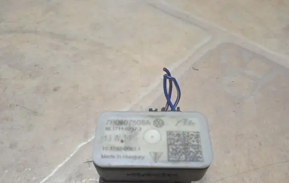 Porsche Cayenne (92A) Airbag deployment crash/impact sensor 7P0907508A