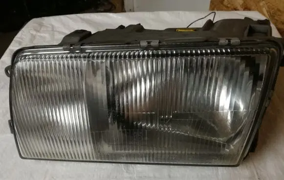 Mercedes-Benz S W126 Headlight/headlamp 1268209461