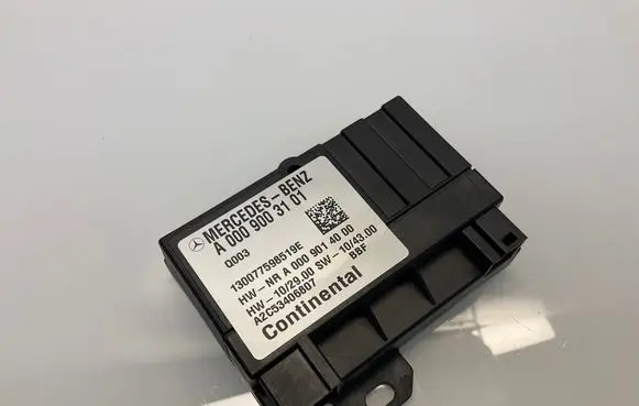 Mercedes-Benz E W212 Fuel injection pump control unit/module A0009003101 A0009014000 A2C53406807