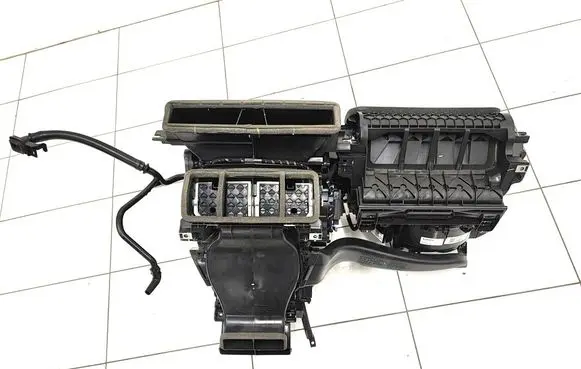 Polestar 2 Interior heater climate box assembly 32226477
