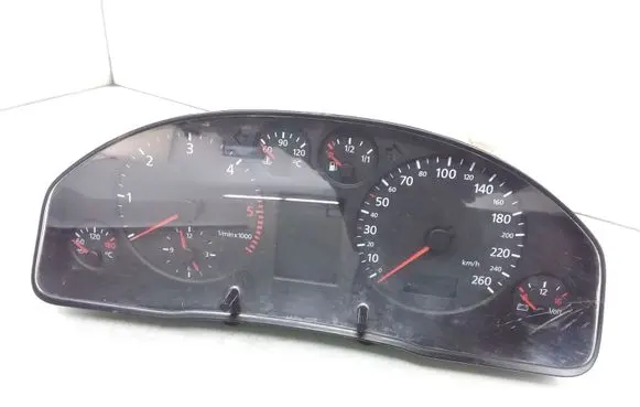 Audi A6 S6 C5 4B Speedometer (instrument cluster) 4B0919881X 110208890