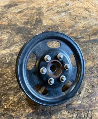 Opel Tigra B Crankshaft pulley 90572867 0363F2 2500062