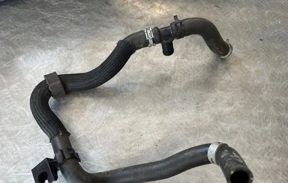 Renault Kadjar Engine coolant pipe/hose 924114ED2A