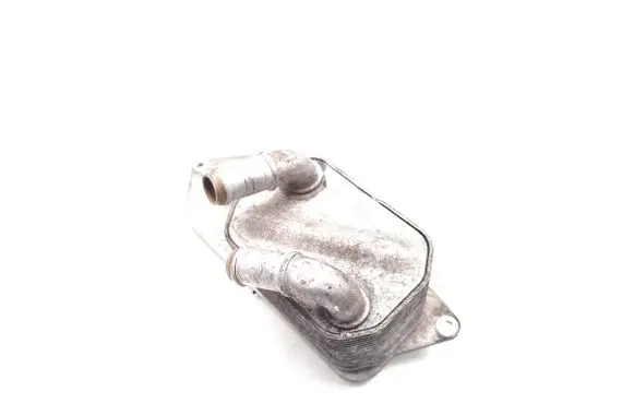 Engine oil radiator