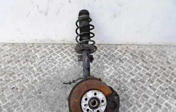 Seat Ibiza IV (6J,6P) Front wheel hub spindle knuckle