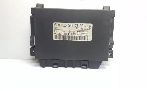 Mercedes-Benz E W211 Parking PDC control unit/module A0255457132