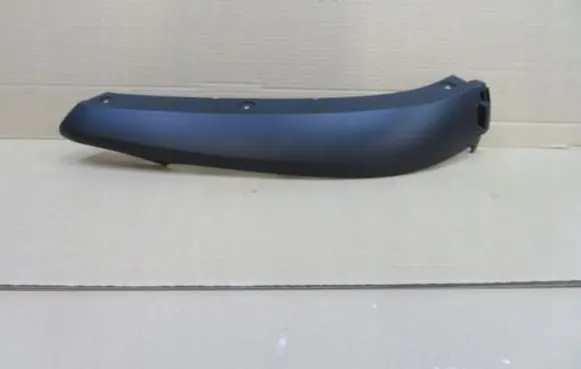 Citroen DS7 Crossback Front bumper splitter molding 9819736877