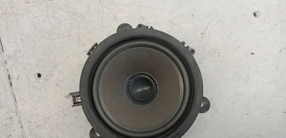 Volvo S40 Front door speaker 8651207