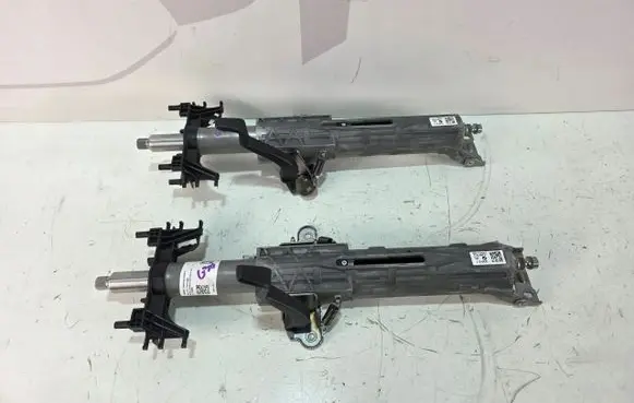 BMW 5 G30 G31 G38 Steering wheel axle 