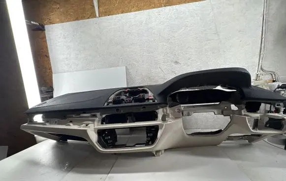 BMW 5 G30 G31 Dashboard 9329542