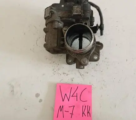 Opel Vectra C Throttle body valve 8796413