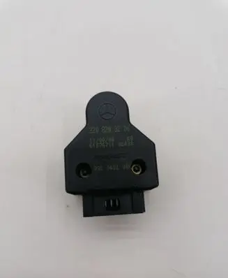 Mercedes-Benz S W220 Seat control module 2208203226 9920452000