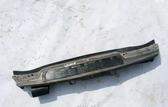 Renault Scenic I Radiator support slam panel