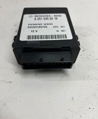 Mercedes-Benz E W211 Suspension control unit/module A2515450216 A2C53193725