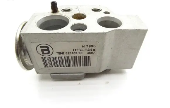 Audi A5 8T 8F Air conditioning (A/C) expansion valve H7995