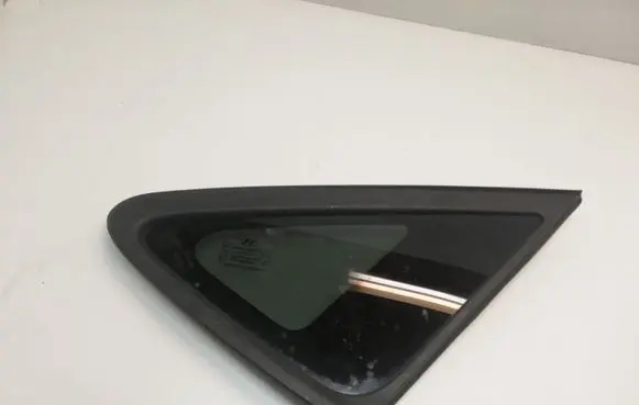 Hyundai ix35 Rear side window 878202S000