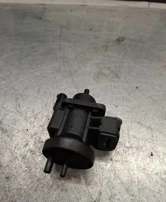 Mercedes-Benz CLK A209 C209 Turbo solenoid valve 0005450427