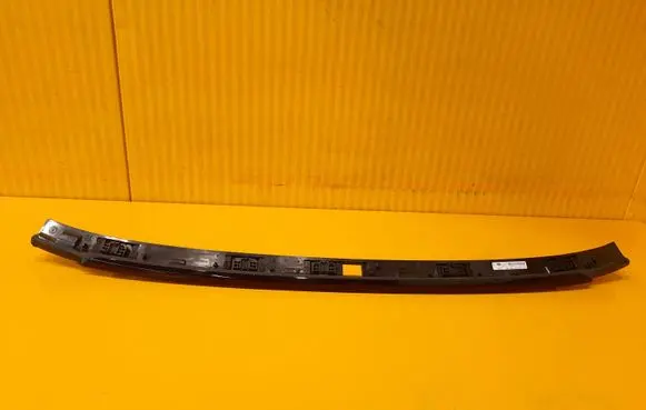 Audi A5 Third/center stoplight 8W7945097