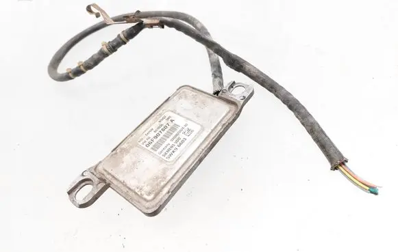 Audi A3 S3 8P Lambda probe sensor 06F907807A 5WK96603