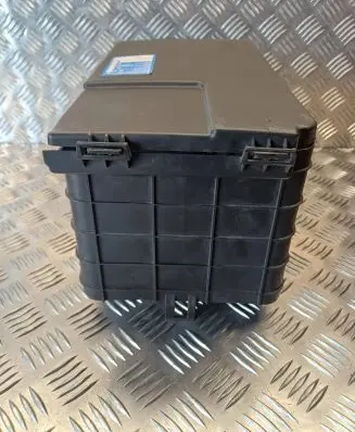 Audi A3 S3 8P Battery box tray 1K0915443 1K0915336 1K0915335B