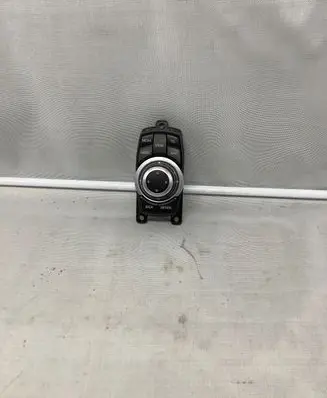 BMW 3 F30 F35 F31 Head unit multimedia control 9267955