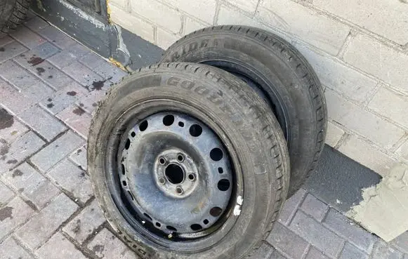 Volkswagen PASSAT B5.5 R15 summer tire 17560R15