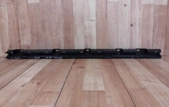 Volvo XC90 Sill supporting ledge 32216524