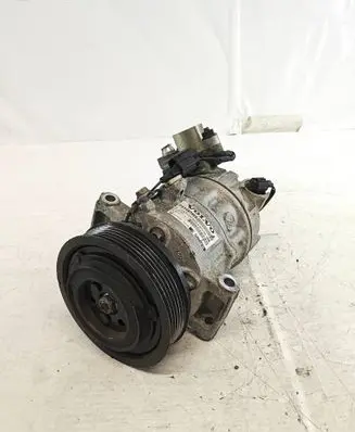 Volvo V40 Air conditioning (A/C) compressor (pump) 31469966 1263800964