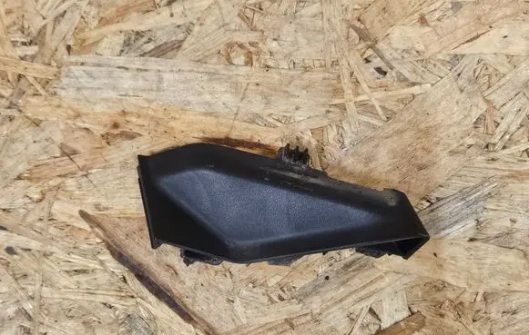 Toyota Prius (XW50) Wiper trim 55754-47070