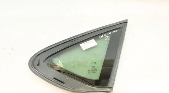 BMW X6M F86 Rear side window 7317774 51377317774