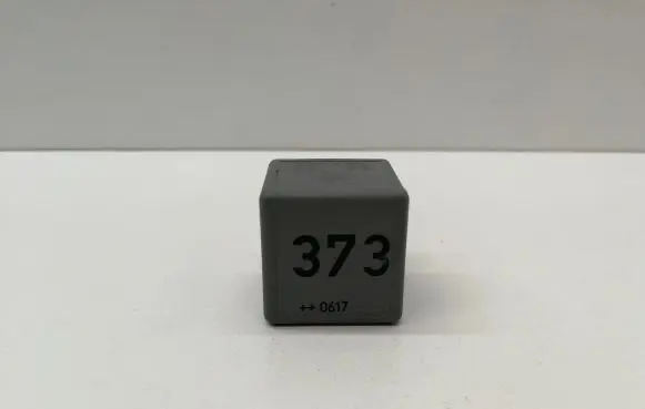 Audi A6 S6 C6 4F Other relay 8D0951253A