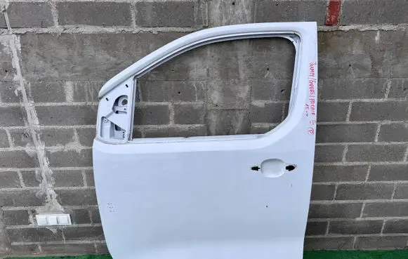 Toyota Proace Front door 