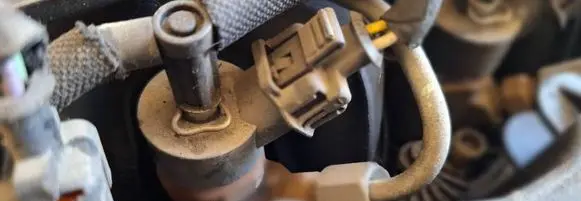 Fuel injector