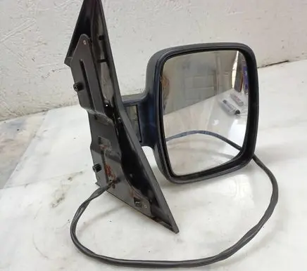 Mercedes-Benz Vito Viano W638 Front door electric wing mirror 202242 90567890