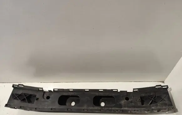 Volvo V50 Front bumper cross member 30655877 BP8BA BELG0M